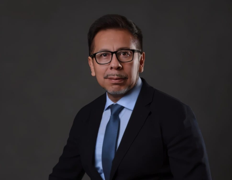 Collins Salvador Bejarano, Respaldo Legal y Estratégico de Inmueble Seguro